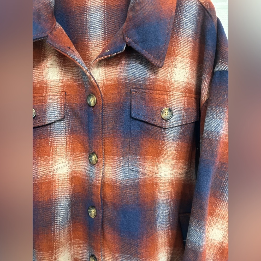 a.n.a Rust & Navy Plaid Shacket Button Front Women’s Size Large - Picture 2 of 9